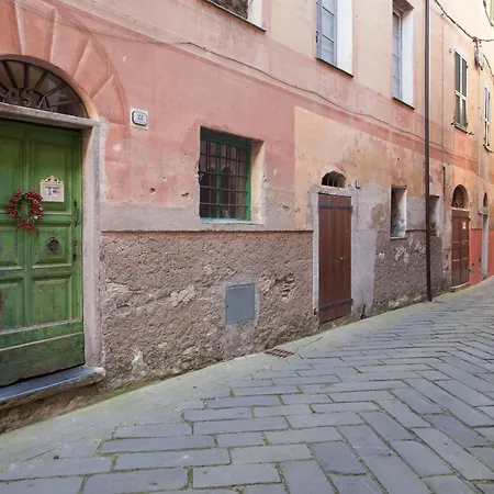 La Casa Del Cavaliere Apartment Borgomaro Exterior photo